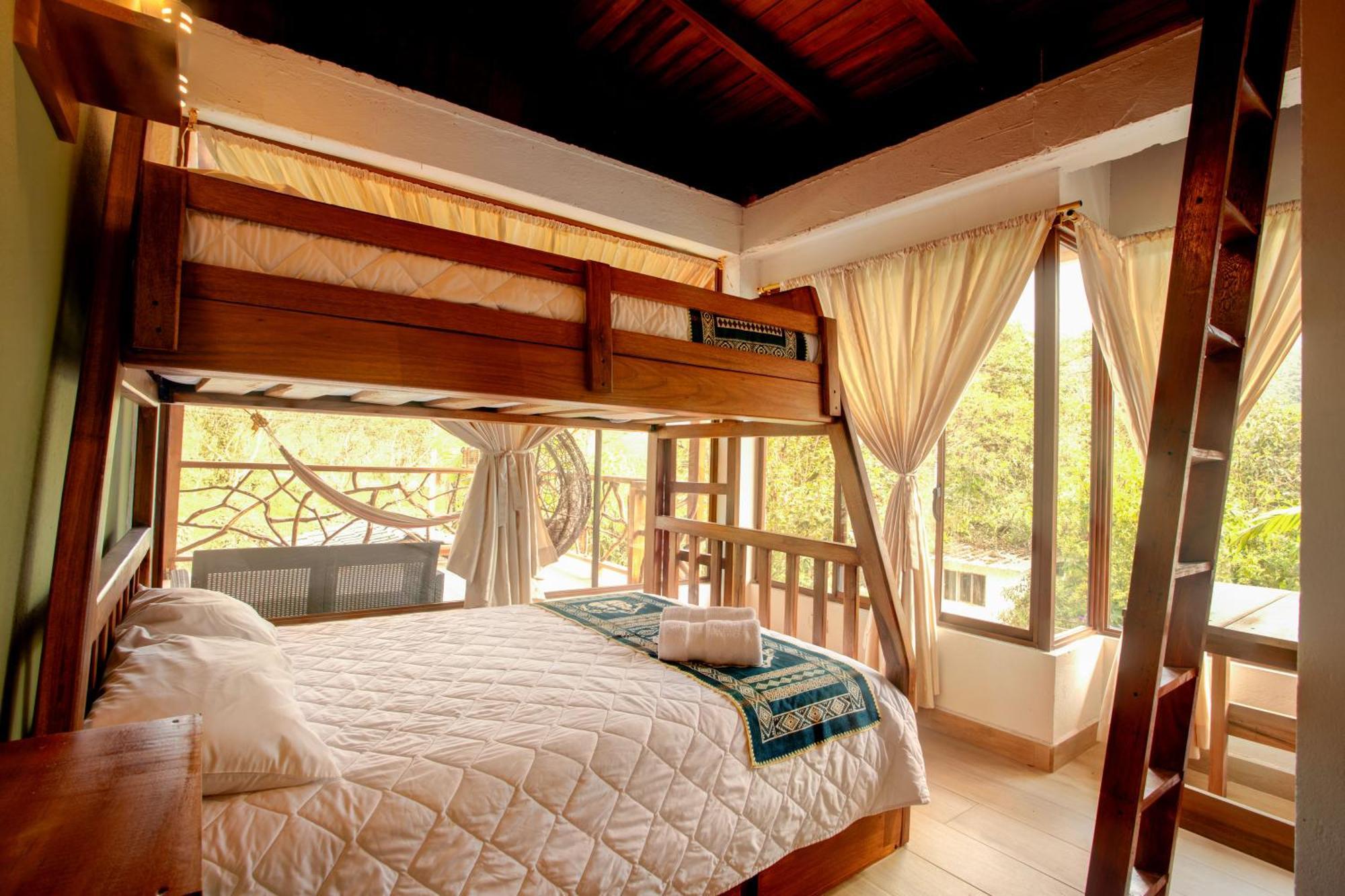 Hotel El Guayabal De Mindo Esterno foto